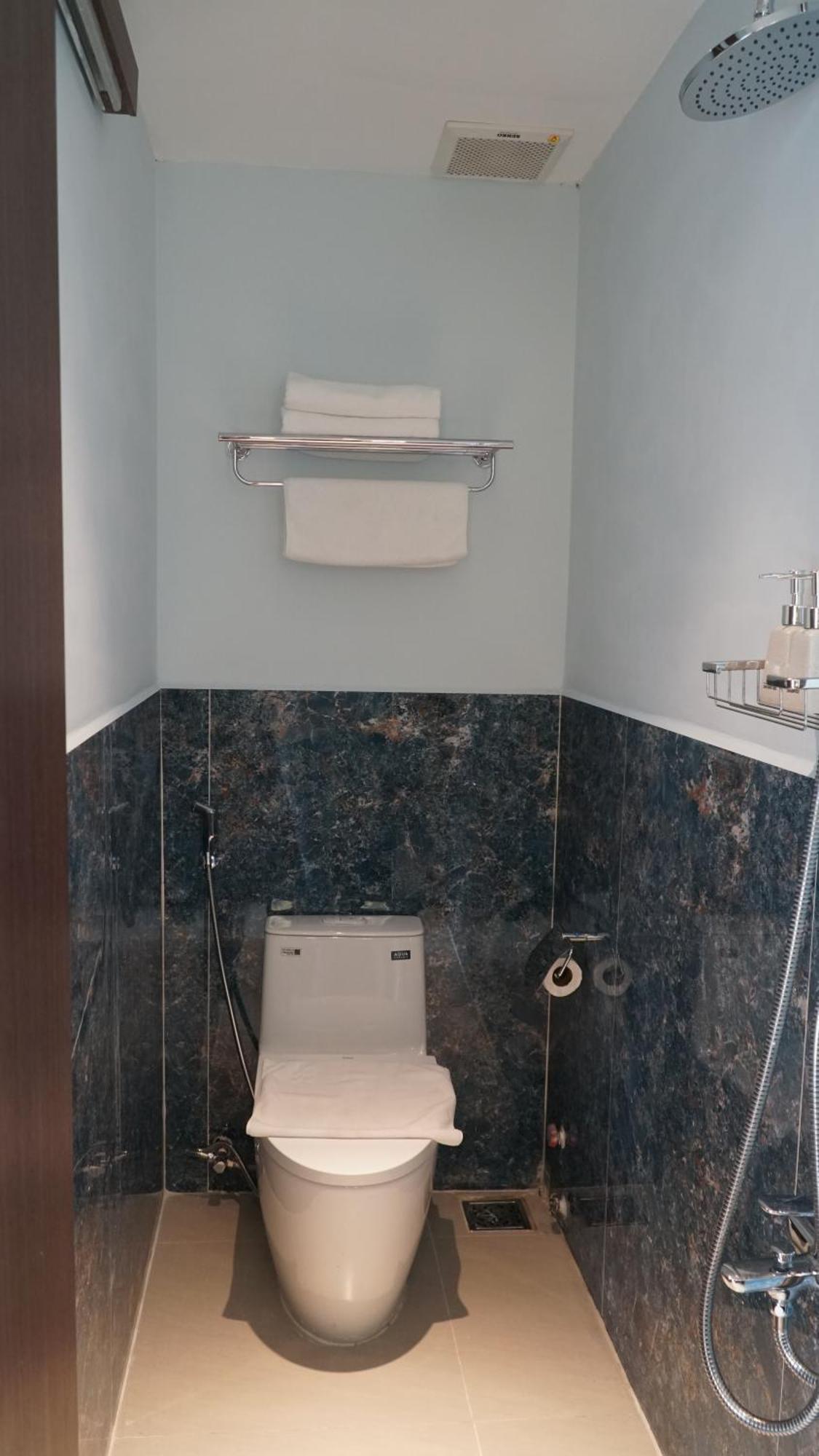 Bros Hotel Bandar Ho Chi Minh Luaran gambar