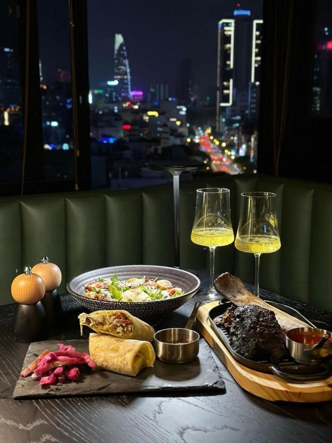 Bros Hotel Bandar Ho Chi Minh Luaran gambar