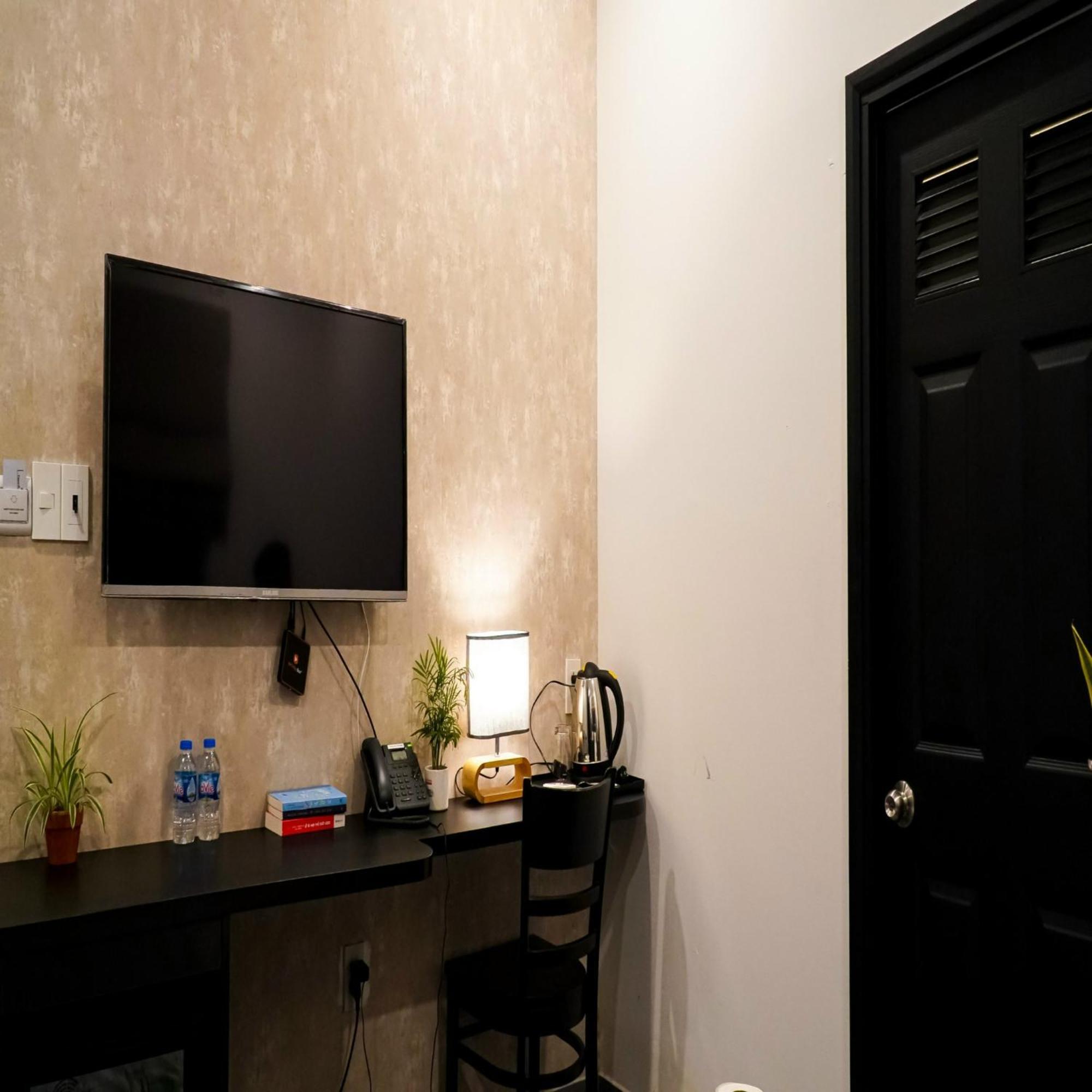 Bros Hotel Bandar Ho Chi Minh Luaran gambar